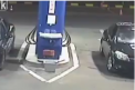Un tanar din Bulgaria a incercat sa fumeze la benzinarie si a fost stropit din cap pana in picioare cu un extinctor - VIDEO