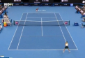 Simona Halep s-a impus autoritar in fata Mariei Sharapova in China. Halep a dominat cap-coada partida - VIDEO