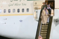 Pentru un rege din Arabia Saudita vizita la Moscova a inceput cu stangul. In timp ce monarhul iesea din avion, scara rulanta s-a blocat - VIDEO