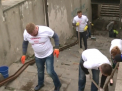 Cativa tineri din capitala au decis sa faca ordine in pasajul subteran din apropiere de Autogara de Sud, care in timp s-a transformat intr-o groapa de gunoi. Cum arata dupa ce a fost maturat si spalat - VIDEO
