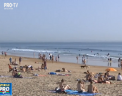 In timp ce in unele tari precum Romania, Ucraina sau Rusia iarna s-a facut deja simtita, in Portugalia e inca vara. Temperaturile ridicate au scos oamenii la plaja - VIDEO