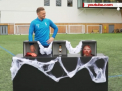 Patru jucatori de la Tottenham au participat de Halloween la concursul "Ghici ce-i in cutie". Unii s-au speriat de-a binelea. Peste ce au dat in cutii - VIDEO