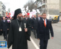 Calareti, dansatori si instrumentisti au defilat la parada organizata cu mult fast la Orhei. Desi a fost condamnat la 7 ani de inchisoare, Ilan Sor a fost cel care a dat startul evenimentului si a pasit falnic in fruntea coloanei - VIDEO