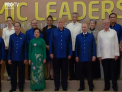 Putin si Trump s-au intalnit in Vietnam. Cei doi presedinti au stat alaturi la Summitul Cooperarii Economice Asia-Pacific - VIDEO