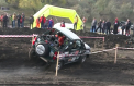 Zeci de piloti au facut show la ultima etapa a Campionatului Moldovei de Off Road: un participant a venit la competitie la doar cateva minute dupa ce a devenit nas - VIDEO