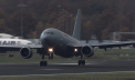 Aeronava militara, probleme la aterizare din cauza vantului puternic -
 VIDEO