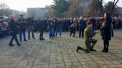 Moment emotionant de 1 Decembrie,  Ziua Nationala a Romaniei. Un militar roman si-a cerut iubita in casatorie
