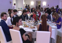 Petrecere ca in filme. Emisiunea "O seara Perfecta" a implinit 5 ani. Cum s-au distrat invitatii - VIDEO