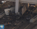 Accident groaznic in San Francisco. Un taxator a murit, dupa ce un tir a intrat intr-o statie de taxare, aflata sub un pod - VIDEO