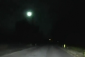 Un moment incredibil a fost surprins de un politist din SUA. Acesta a reusit sa filmeze cum un meteorit traverseaza bolta cereasca deasupra orasului New Jersey - VIDEO