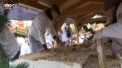 Mirosul dulce de cozonac a ademenit o multime de oameni la targul de Craciun din orasul german Dresda. Patisierii au pregatit o prajitura uriasa - VIDEO
