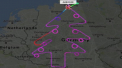 Pilotul unui Airbus a " desenat" un brad de Craciun deasupra Germaniei: pomul are si globulete - VIDEO