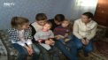 Au acoperis nou, iar in casa lor cadourile abia mai incap. Cei cinci copii din Schineni, crescuti de mama lor in saracie, au avut parte de o multime de surprize saptamana aceasta - VIDEO