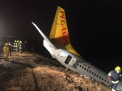 Un avion plin cu pasageri a ajuns in noroi pe un aeroport din Turcia si risca sa alunece in Marea Neagra. Autoritatile de acolo au deschis o ancheta - FOTO si VIDEO