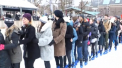 Peste 600 de tineri din Amsterdam au incercat sa stabileasca un record mondial pentru cel mai mare numar de oameni... care danseaza pe patine, in acelasi timp - VIDEO