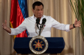 Duterte a distrus zeci de autoturisme de lux pentru a-si anunta noua politica - VIDEO