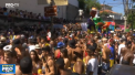 Toata lumea danseaza samba! La Rio de Janeiro s-a dat start celui mai renumit carnaval din lume, care aduna la un loc oameni de toate varstele, dornici de distractie - VIDEO