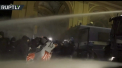 Un protest anti-fascist s-a incheiat violent in orasul italian Bologna. Sute de oameni au fost alungati de pe strazi cu tunuri de apa si gaze lacrimogene - VIDEO