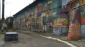 Un perete jerpelit a servit drept panza pentru studentii facultatii de Arte Plastice si Design. Pe daramatura de 37 de metri a prins contur un oras boem. Cum arata - VIDEO