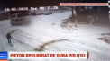 Un barbat din Romania a fost accidentat mortal de duba politiei. Tragedia, surprinsa de camere - VIDEO