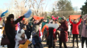 Ziua Bolilor Rare, marcata la Chisinau. Zeci de parinti, impreuna cu micutii lor, diagnosticati cu asemenea maladii, au participat la un flashmob - VIDEO