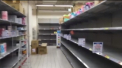 Tara unde oamenii au golit rafturile magazinelor de hartie igienica