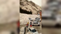 Zeci de masini, ingropate in zapada din cauza unei avalanse in Rusia - VIDEO