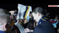 Nebunie la sosirea lui Zlatan Ibrahimovic in America. Peste o suta de fani de la Los Angeles Galaxy au luat cu asalt aeroportul din oras pentru a-si vedea idolul - VIDEO