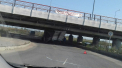 "Camionetele nu vor trece". 144 de autovehicule au ignorat avertismentul plasat pe un pod din Sankt Petersburg si-au incercat sa treaca pe acolo - FOTO