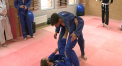 Moldoveanul Eduard Motelica practica jiu-jitsu in Grecia, unde are si o scoala, iar uneori vine acasa, pentru a imparti din experienta sa tinerilor sportivi moldoveni - VIDEO