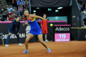 FED CUP Romania 2-0 Elvetia. Victorie entuziasmanta a Irinei Begu. Prima reactie dupa victoria cu Bacszinsky - FOTO