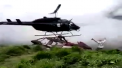 Momentul in care un supravietuitor al unui accident aviatic, produs in Columbia, este ucis de elicele elicopterului de salvare