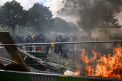 200 de persoane au fost arestate dupa violentele din Paris, de 1 Mai - VIDEO