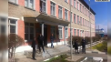 Atac armat la un colegiu din Rusia. Un student a deschis focul in timpul orelor, si-a ranit trei colegi, dupa care s-a sinucis in holul institutiei de invatamant. Care a fost motivul - VIDEO