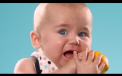 Viralul acestei saptamani. Imagini adorabile cu chipurile unor copii care gusta lamaie pentru prima data