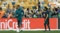 Antrenament cu peripetii pentru Cristiano Ronaldo inainte de finala Champions League. Atacantul lui Real Madrid l-a lovit in plina figura pe un cameraman si i-a spart arcada - VIDEO