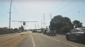 Momentul in care un avion a aterizat, de urgenta, pe o strada aglomerata din Los Angeles - VIDEO
