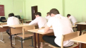 Abia au trecut peste emotiile de la ultimul sunet, ca au dat peste altele. Elevii din clasele a noua au inceput examenele de absolvire a gimnaziului - VIDEO