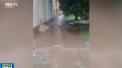 A turnat cu galeata la Bucuresti, iar vremea capricioasa a creat probleme si in alte parti ale Romaniei. O ploaie de numai 15 minute a facut prapad la Brasov - VIDEO
