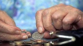 Moldovenii care au lucrat dupa iesirea la pensie vor fi platiti mai bine