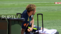 I-au facut o surpriza. Jucatorii nationalei Braziliei l-au atacat cu oua si faina pe Philippe Coutinho, la antrenament - VIDEO