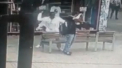 Momentul socant in care un tanar este atacat din senin cu o maceta, pe o strada din orasul Birmingham - VIDEO