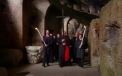 Ceremonie impresionanta la Vatican. Zeci de mii de credinciosi au asistat la slujba din Vinerea Mare oficiata de Papa Francisc