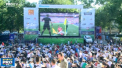 Meciul de deschidere a Campionatului Mondial a fost urmarit si la Chisinau. Sute de fani s-au adunat in Scuarul Operei pentru a urmari partida dintre Rusia si Arabia Saudita - VIDEO