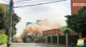 Imagini spectaculoase vin din Columbia. Acolo un bloc de 54 de metri a fost demolat  prin implozie - VIDEO