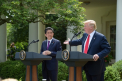 Trump l-a amenintat pe premierul Japoniei. "O sa zbori foarte curand"
