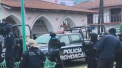 Un oras din Mexic a ramas fara politisti, dupa asasinarea unui candidat la primarie. Autoritatile locale suspecteaza oamenii legii