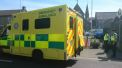 Patru persoane au ajuns la spital dupa ce un preot a intrat cu masina in pietoni pe o strada din Dublin - VIDEO