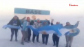 Sarbatoarea nu are granite. Cativa oameni de stiinta si cercetatori argentinieni au sarbatorit cu dansuri si cantece calificarea nationalei sale in play-off-ul Campionatului Mondial in Antarctida - VIDEO