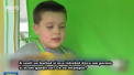 O postare pe facebook l-a ajutat sa-si realizeze visul. Este povestea unui baietel din SUA care s-a apucat sa vanda limonada in fata casei sale, fara a sti insa ca are nevoie de o autorizatie - VIDEO